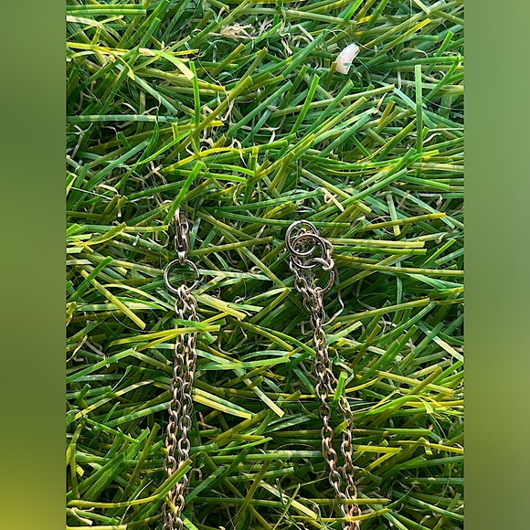 Blue Lace Agate Crystal Chips Necklace - Picture 3 of 4